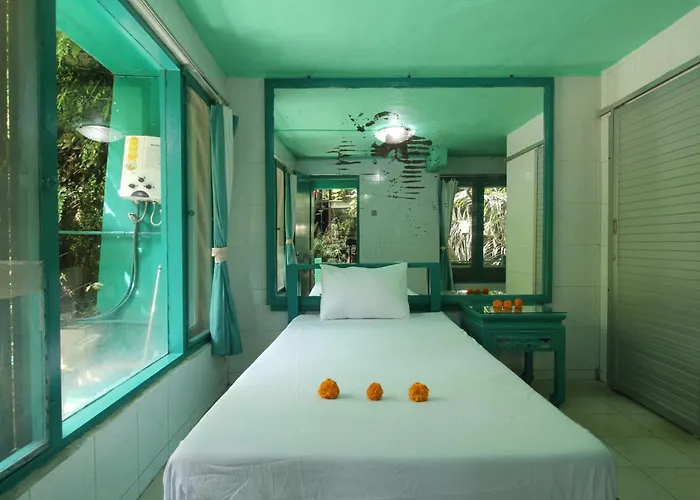 Hotel Belvilla Padma Legian Near Monkey Forestnearubud Palace 4*